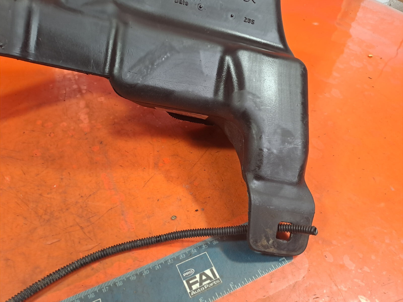 ✅Mercedes W176 A180 1.5 Diesel 2015 WINDSCREEN WASHER BOTTLE FLUID TANK A235 - Image 10