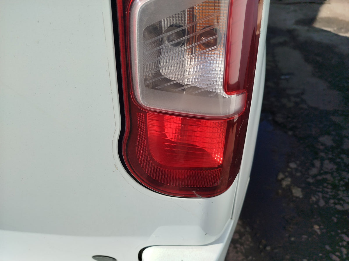 Vauxhall Combo MK4 1.5 Diesel 2020 Rear Right Tail Light Warranty A414 - Image 3