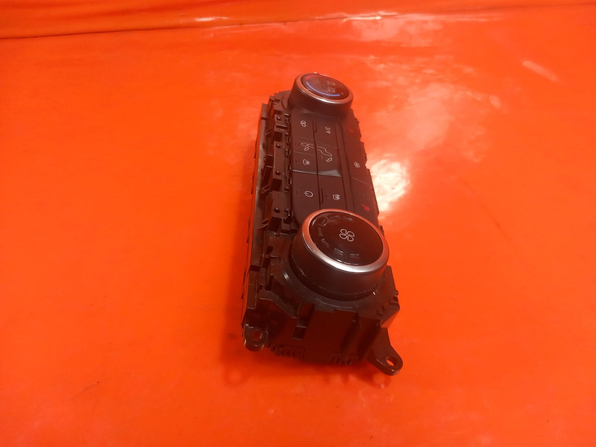 2019 Ford Transit Custom A/C Air Con Climate Heater Control Unit E1172308J A376 - Image 6