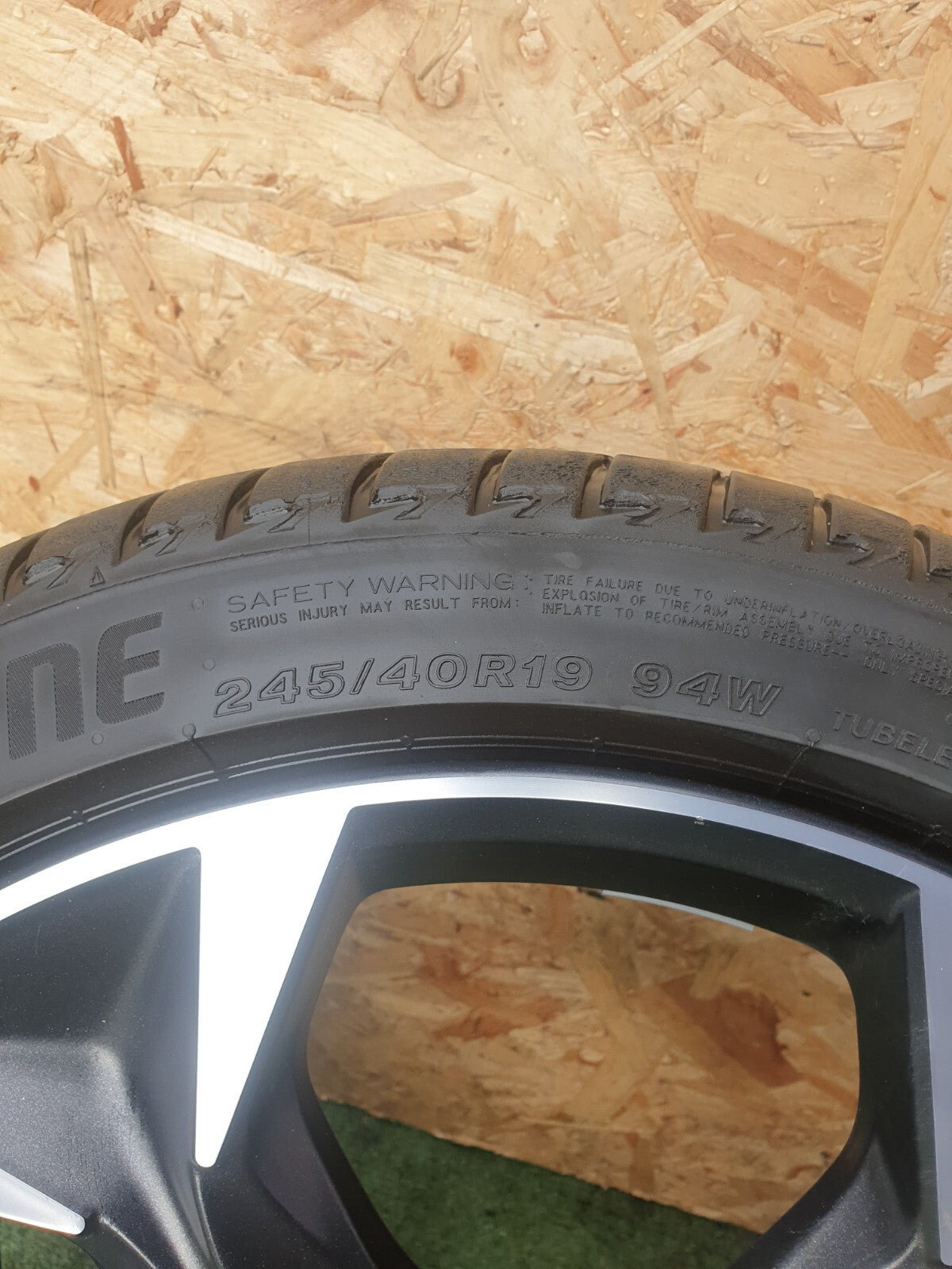 2023 CUPRA FORMENTOR 1.4P HYBRID ALLOY WHEEL & TYRE 245/40 R19 + WARRANTY A173 - Image 7