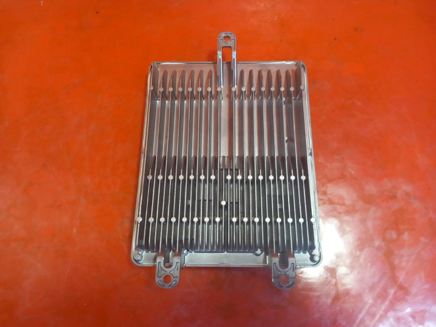 Land Rover Defender L663 3.0 Diesel 2025 Voltage Converter N8B214B227AC A396 - Image 9
