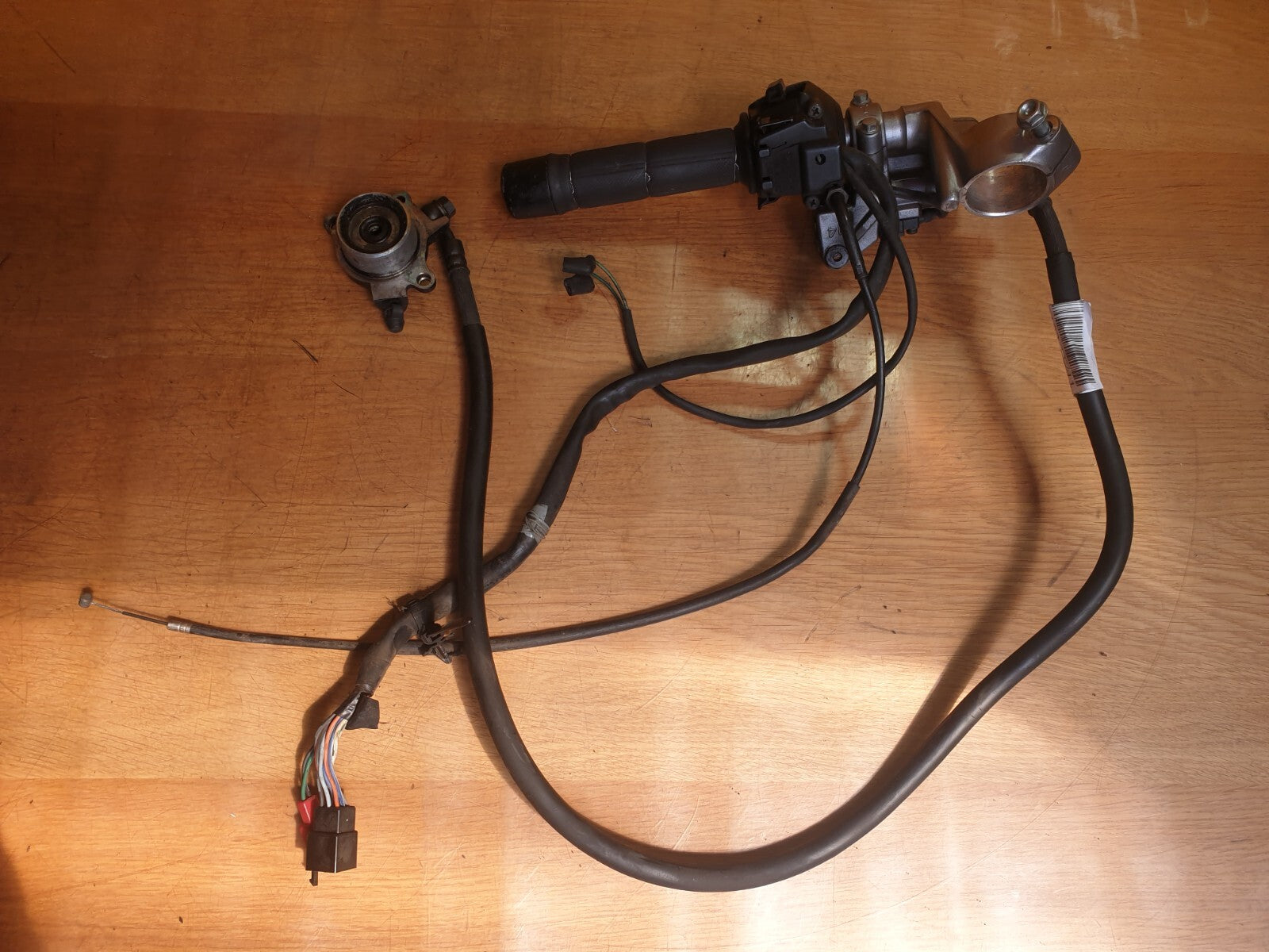 ✅1995 HONDA VFR750 PETROL LEFT HANDLE BAR HM-320B-T + WARRANTY A182 - Image 3