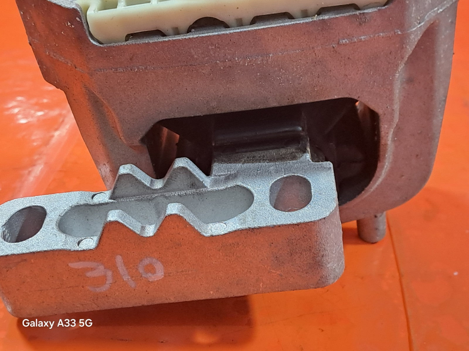✅VW POLO LIFE 1.0 PETROL 2024 ENIGNE MOUNT BRACKET RIGHT 2Q0199262BJ Warranty - Image 9