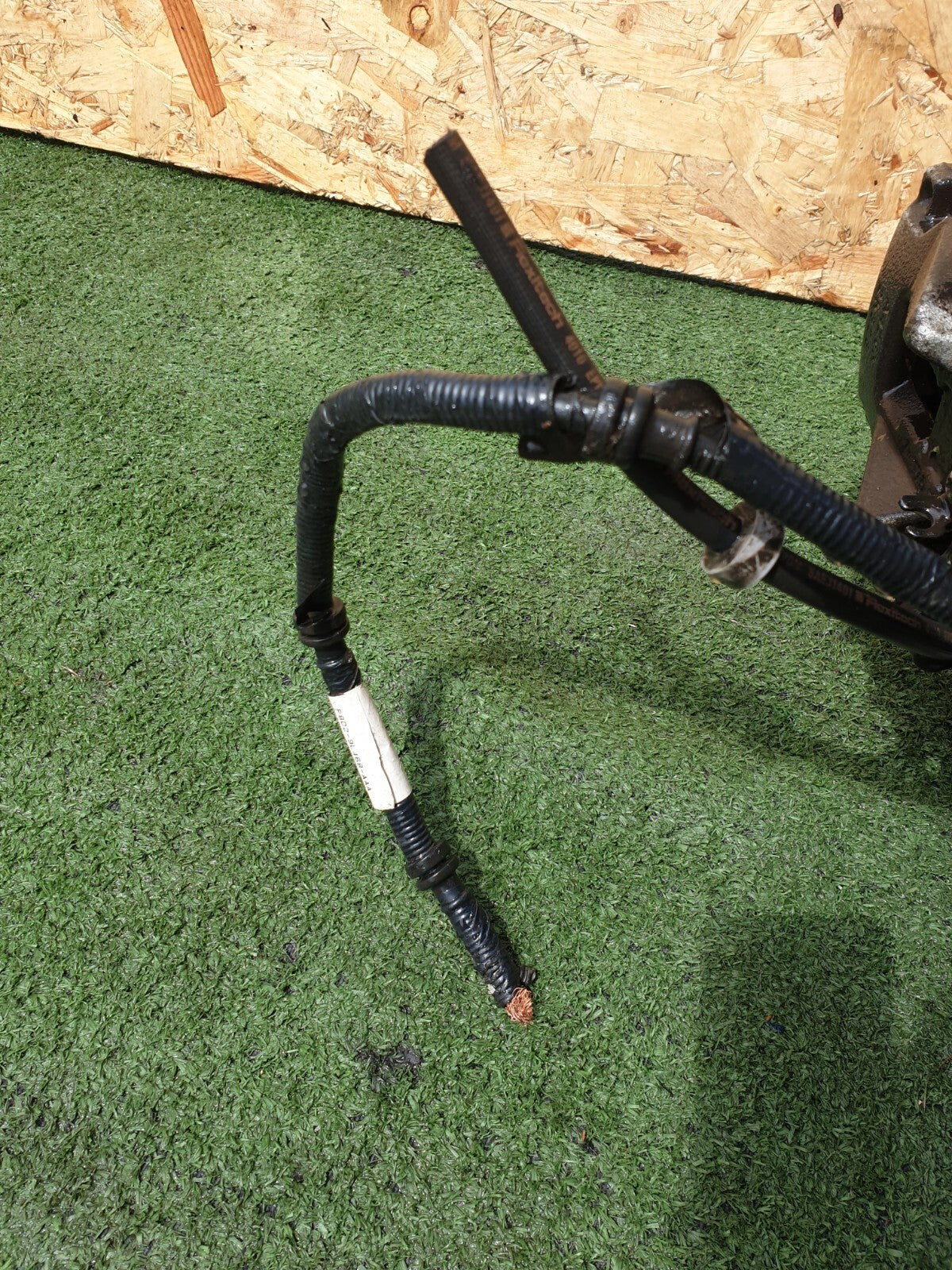 2022 Range Rover Evoque L551 Rear Left Suspension Leg Hub L8D2-18080-AB Warranty - Image 6