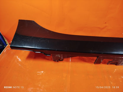 ✅BMW 1 Series F40 2023 Right Side Skirt Black (475) 7461382 scratches A119 - Image 2