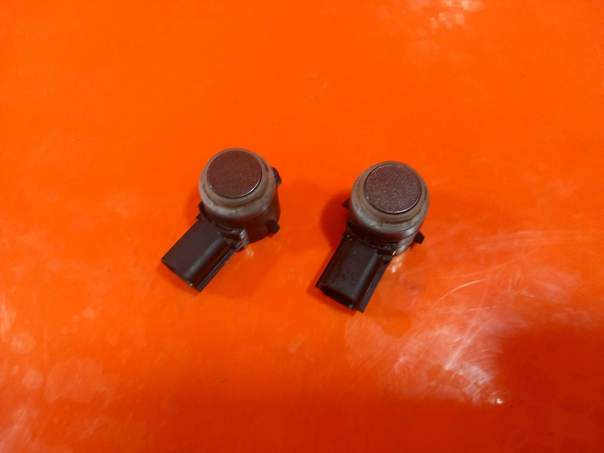 Ford Transit Custom 2.0 Diesel 2023 Rear Parking Sensors Pair HU5T15K859AAW A404 - Image 2