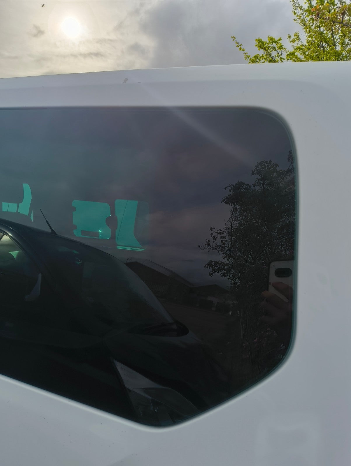 ✅Ford Tourneo Custom 2.2 Diesel 2015 Rear Left Side Window Glass Warranty A377 - Image 3