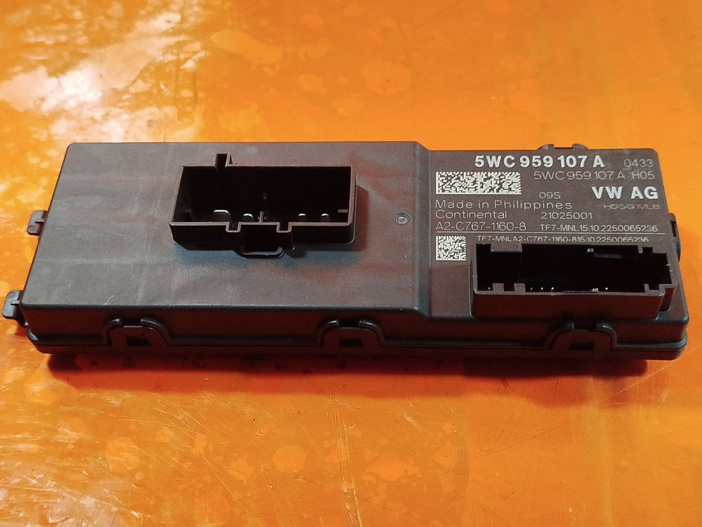 ebay-src:https://i.ebayimg.com/00/s/mtiwmfgxnjaw/z/kv0aaesweqzpb3ei/$_57.jpg