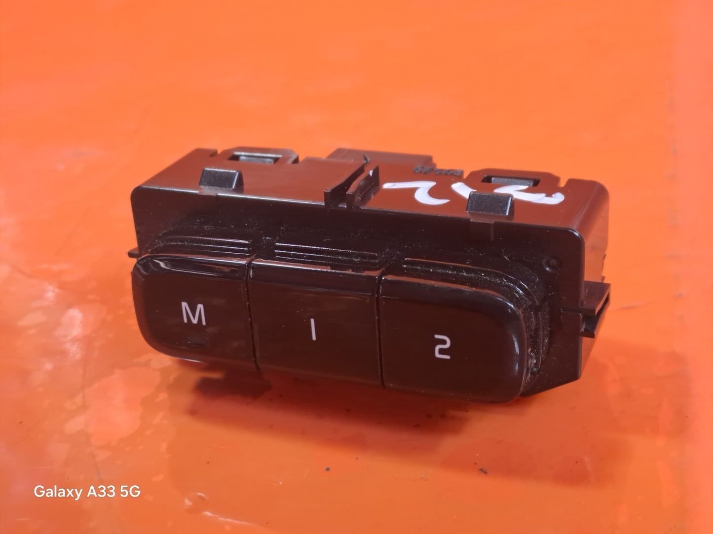 ebay-src:https://i.ebayimg.com/00/s/mtiwmfgxnjaw/z/8ygaaeswotjpfter/$_57.jpg