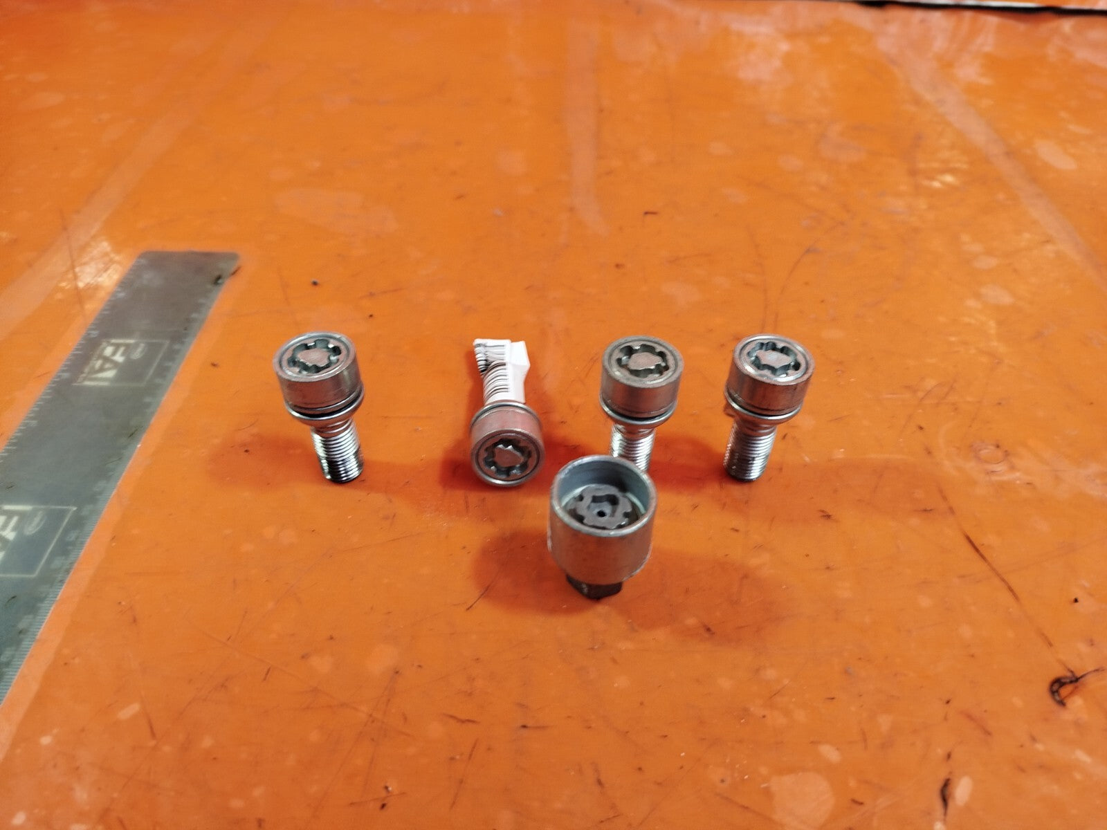 ✅CUPRA BORN V2 Ev 2023 Wheel Bolts Warranty A272 - Image 6