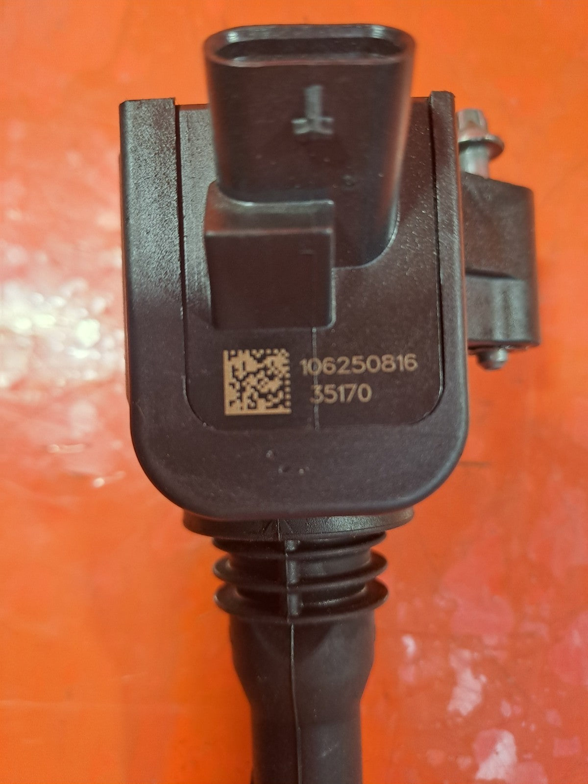 ebay-src:https://i.ebayimg.com/00/s/mtywmfgxmjaw/z/yiwaaeswxajpd4-s/$_57.jpg