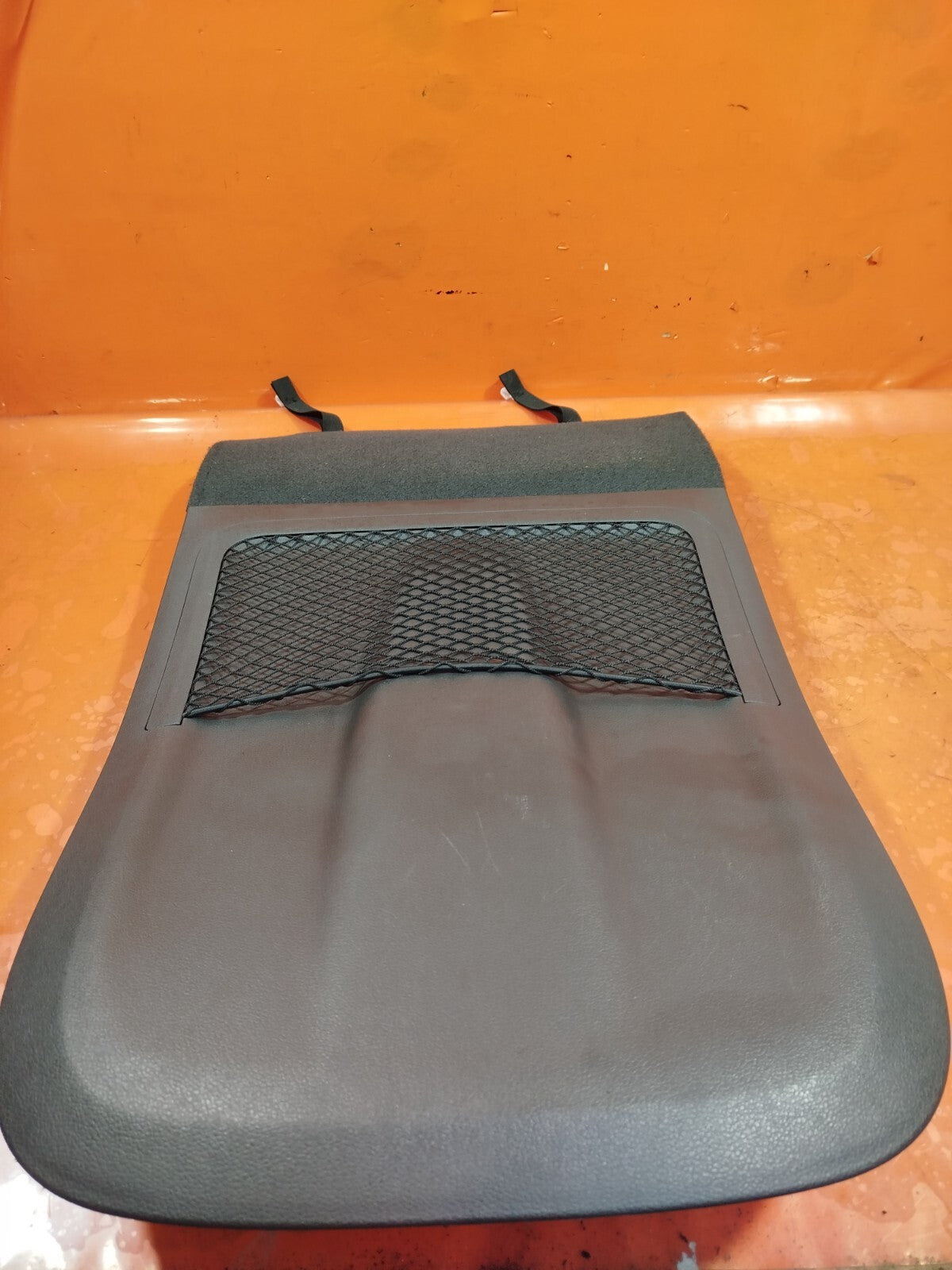 ✅2019 HYUNDAI KONA 1.0 T-GDI FRONT RIGHT SEAT BACK COVER 88491-F2000 + WARRANTY - Image 4
