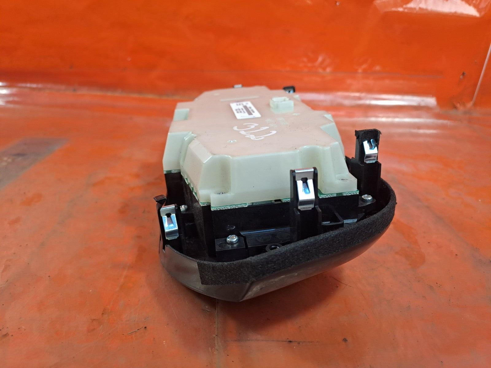 ebay-src:https://i.ebayimg.com/00/s/mtiwmfgxnjaw/z/r3aaaeswxsvpoqhq/$_57.jpg