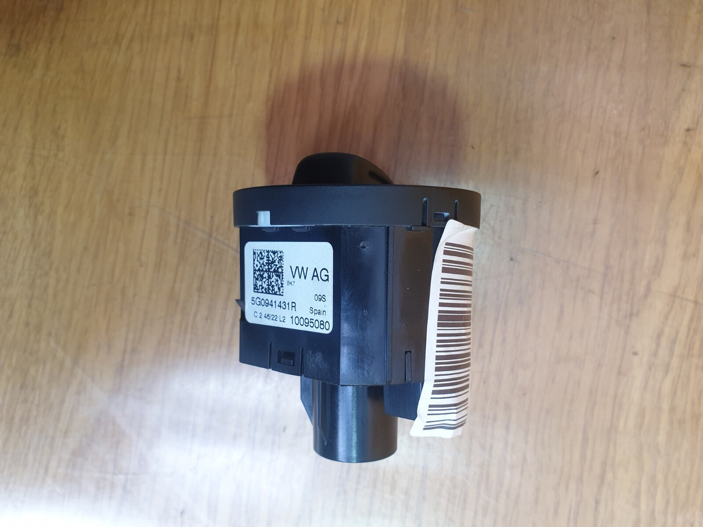 ✅SEAT ARONA FR 1.0 PETROL 2023 HEADLIGHT CONTROL SWITCH 5G0941431R Warranty A145 - Image 12