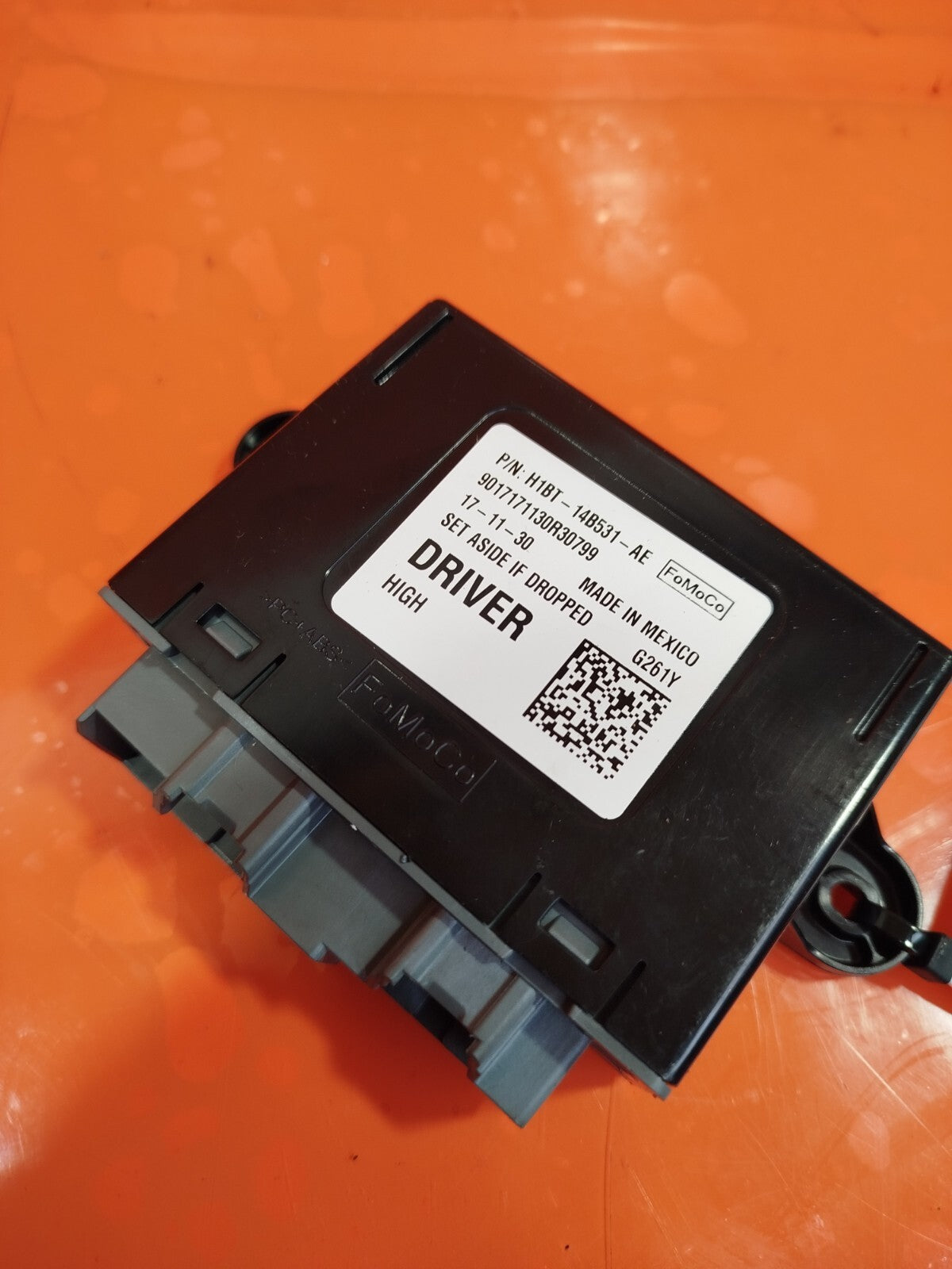 ✅FORD FIESTA MK8 VIGNALE 1.0 PETROL 2018 FRONT RIGHT DOOR CONTROL MODULE ECU - Image 3