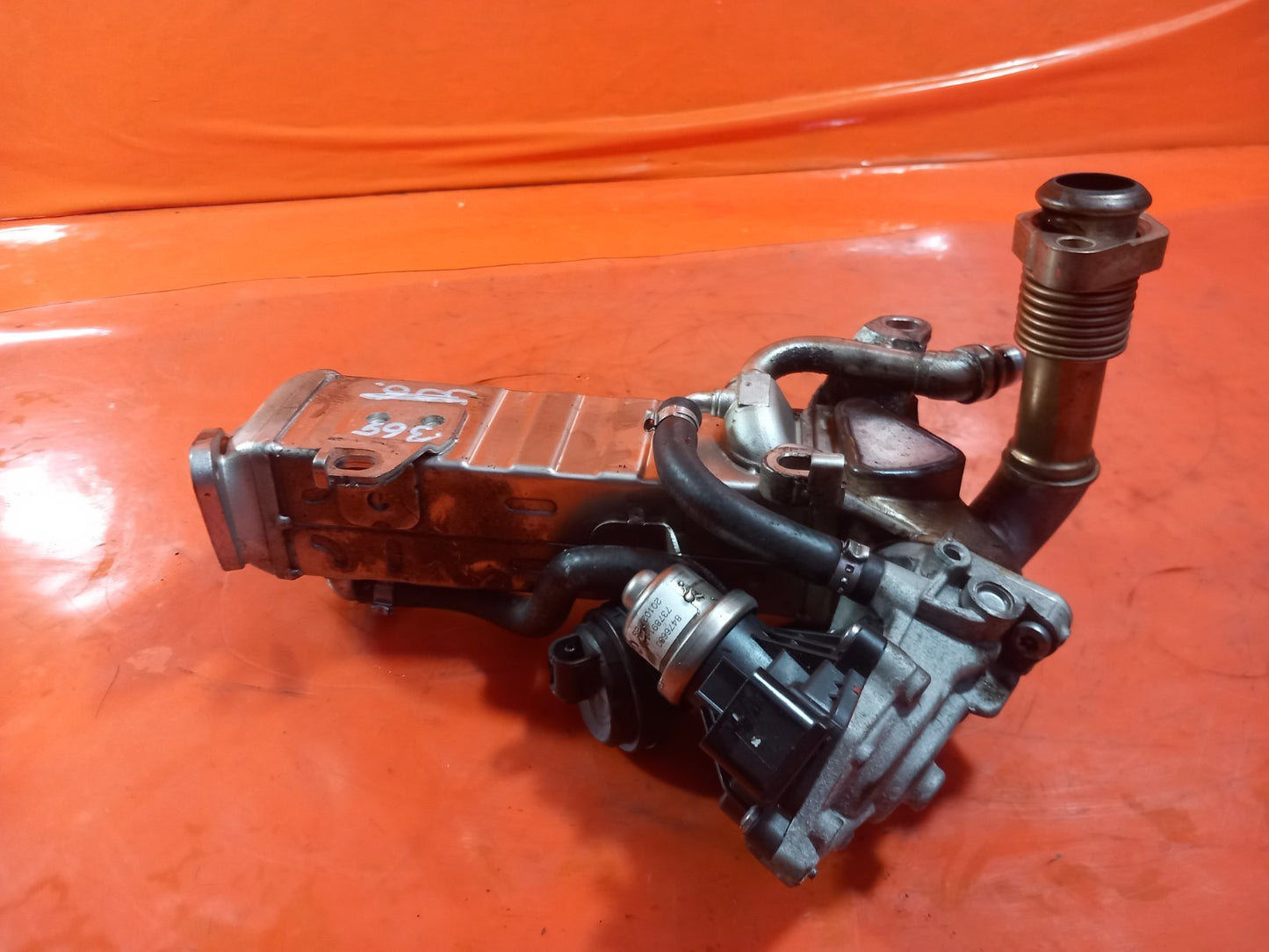 ebay-src:https://i.ebayimg.com/00/s/mtiwmfgxnjaw/z/qkoaaeswujrqksct/$_57.jpg