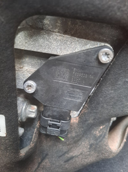 ebay-src:https://i.ebayimg.com/00/s/mtywmfgxmjaw/z/vbiaaesw2ztqmqsw/$_57.jpg
