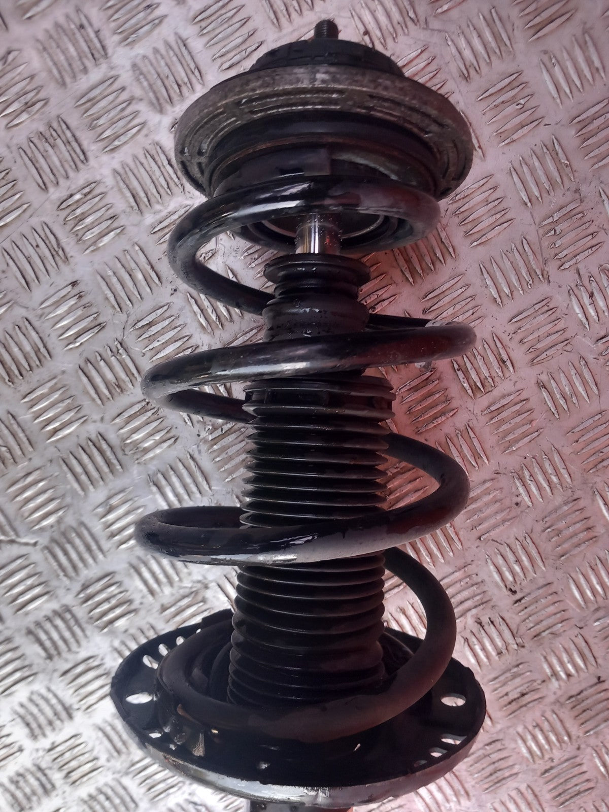 ebay-src:https://i.ebayimg.com/00/s/mtywmfgxmjaw/z/wqgaaeswnjpquiai/$_57.jpg
