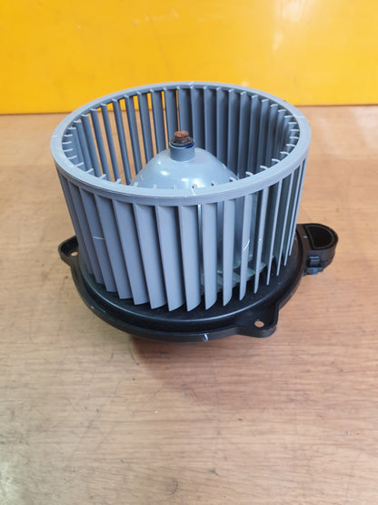 ✅Hyundai I20 N Line 2023 1.0 Petrol AIR HEATER BLOWER MOTOR FAN EB1D1ALELB01 - Image 1
