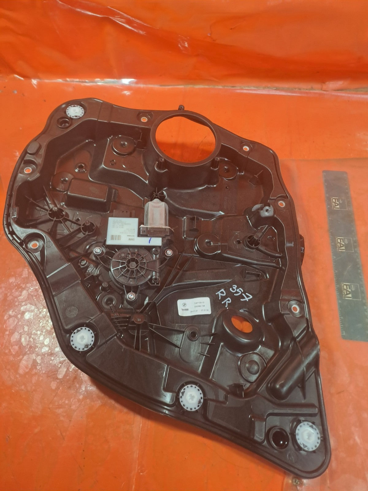 ✅BMW G20 320I M SPORT 2.0 PETROL 2021 REAR RIGHT WINDOW REGULATOR 7497100-10 - Image 2