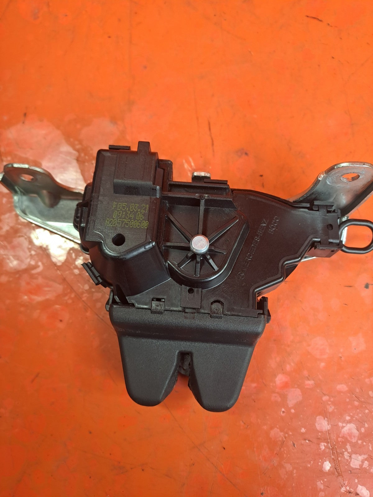 ✅MERCEDES CLA 180 AMG LINE 1.3 PETROL 2021 TAILGATE BOOT LOCK A2057500600 A358 - Image 1