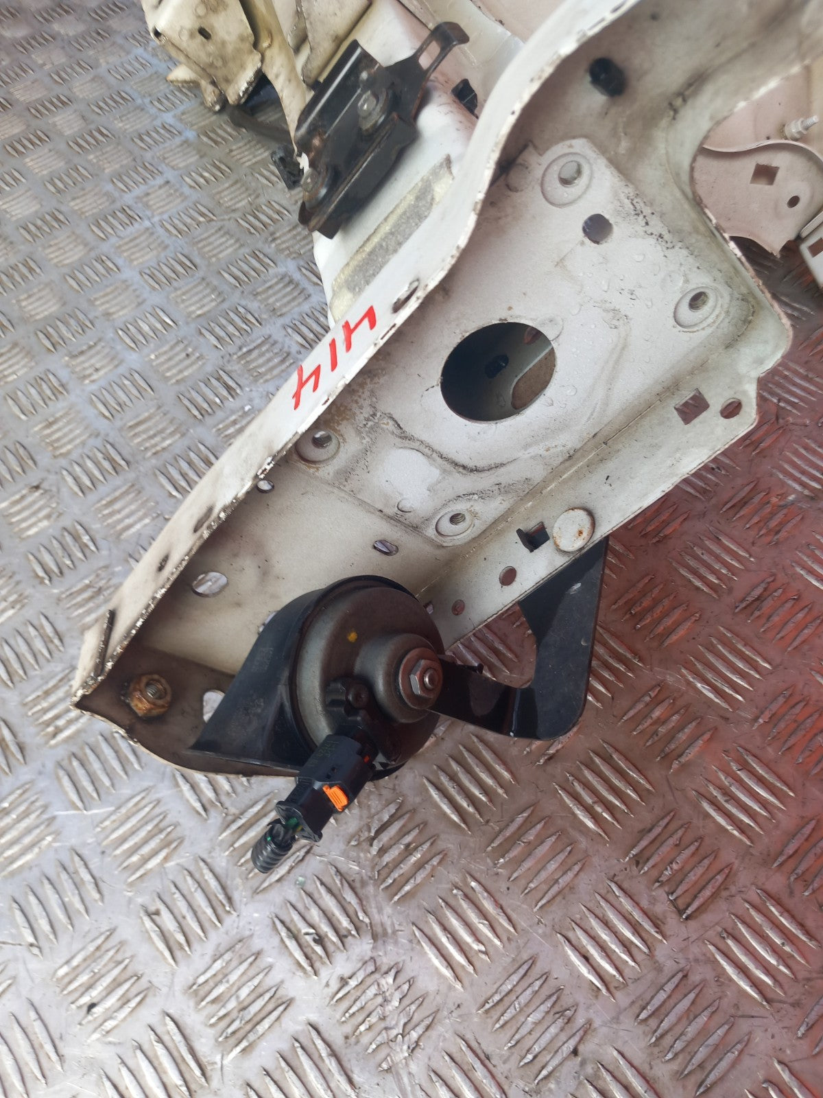 ebay-src:https://i.ebayimg.com/00/s/mtywmfgxmjaw/z/3pcaaeswr9xqtptn/$_57.jpg