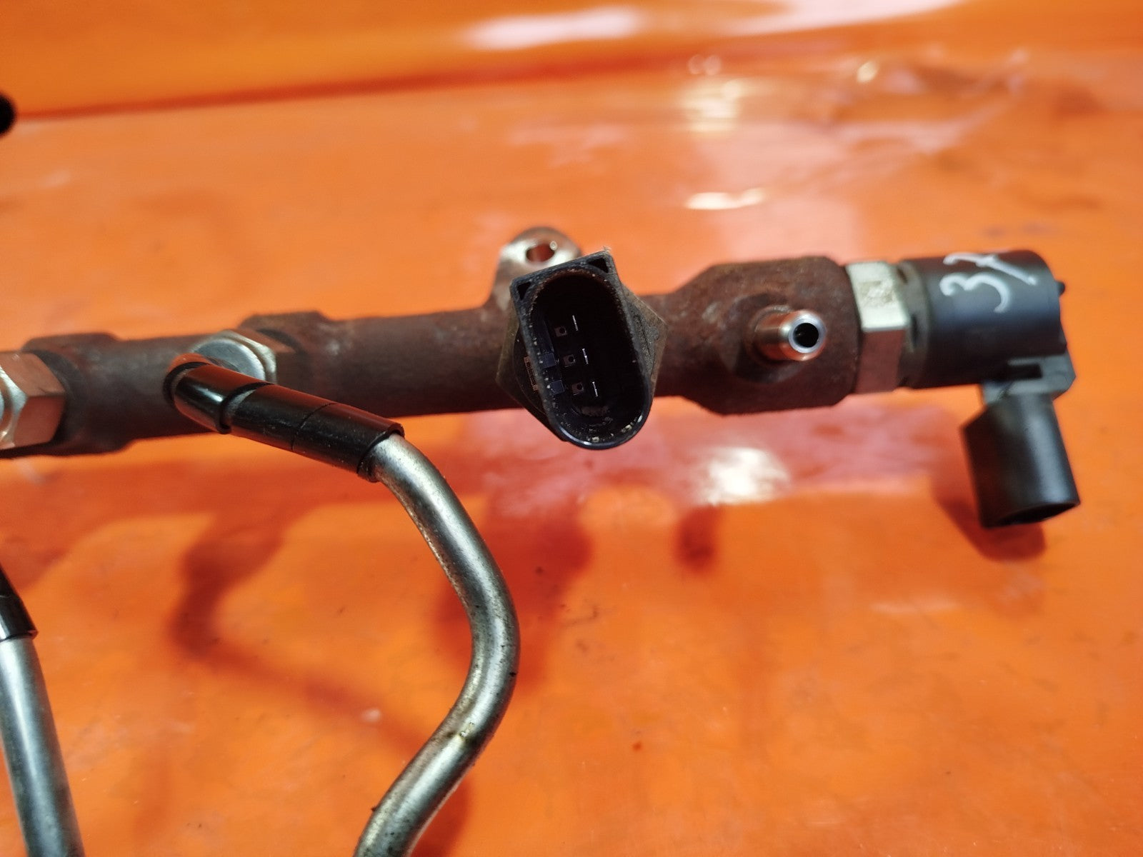 ✅2021 Ford Transit Custom Fuel Injector Rail HG9Q-9D280-AA + Warranty A370 - Image 7