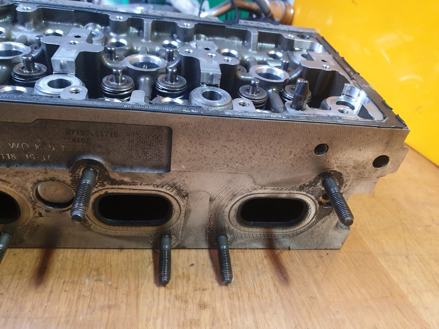 ✅2019 AUDI Q5 FY 2.0TDI CYLINDER HEAD DETA 04L103373E + WARRANTY A168 - Image 6