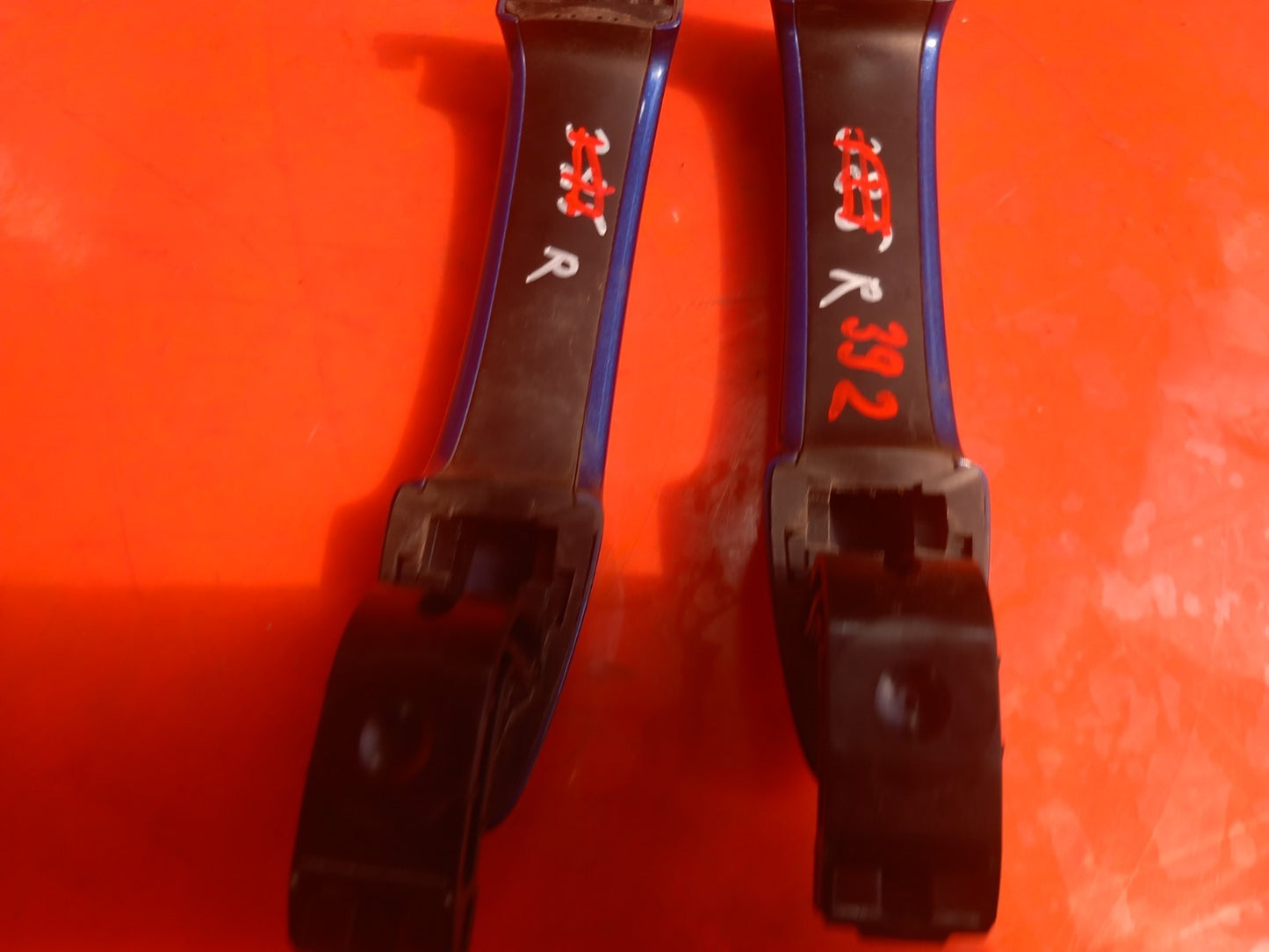 Renault Captur 1.6 Petrol 2023 Front Door Exterior Handles Pair Blue/Grey A392 - Image 11