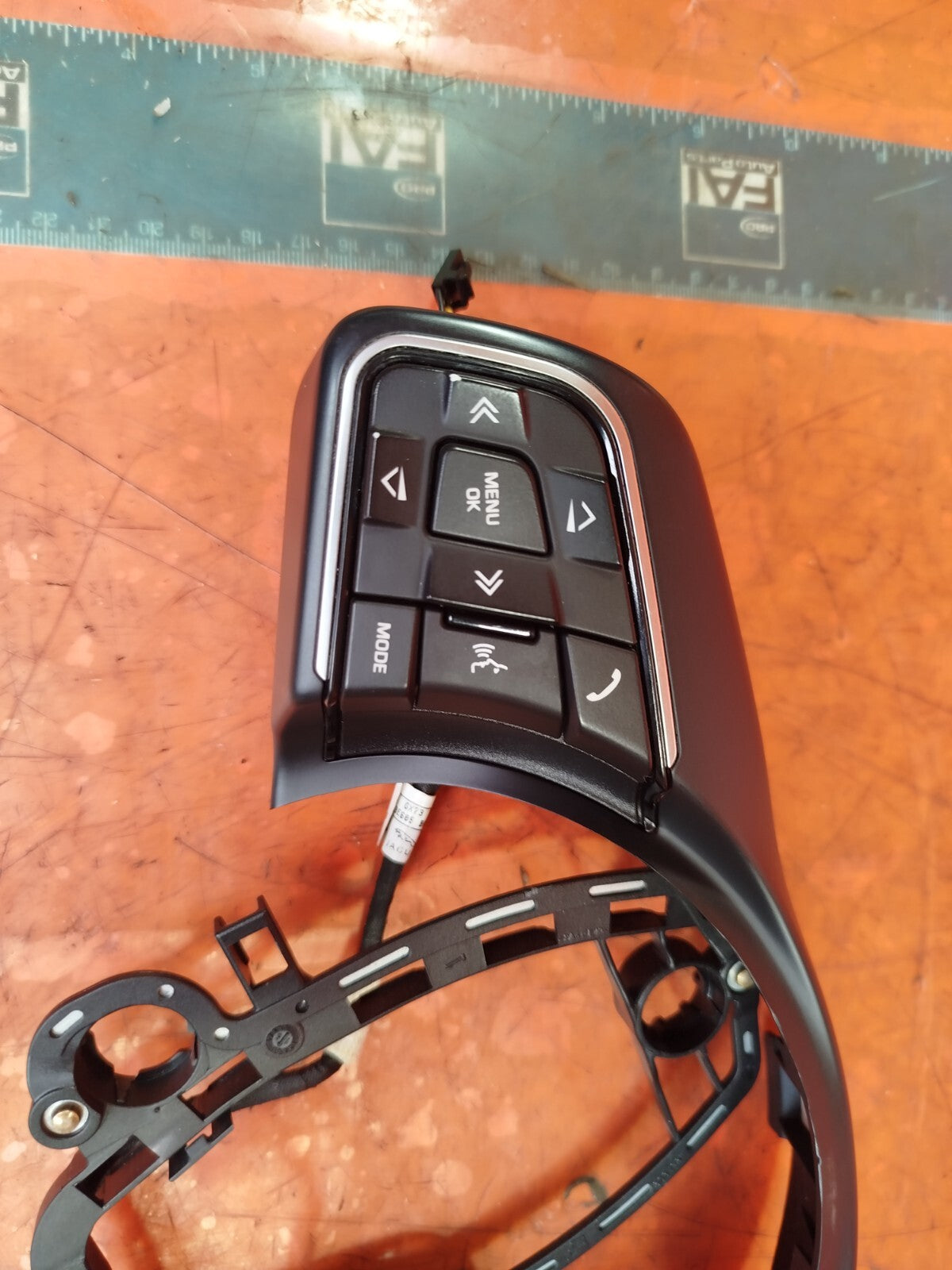 ✅JAGUAR F-PACE X761 STEERING WHEEL TRIM PANEL COVER GX5313D767FB + WARRANTY xAA - Image 2