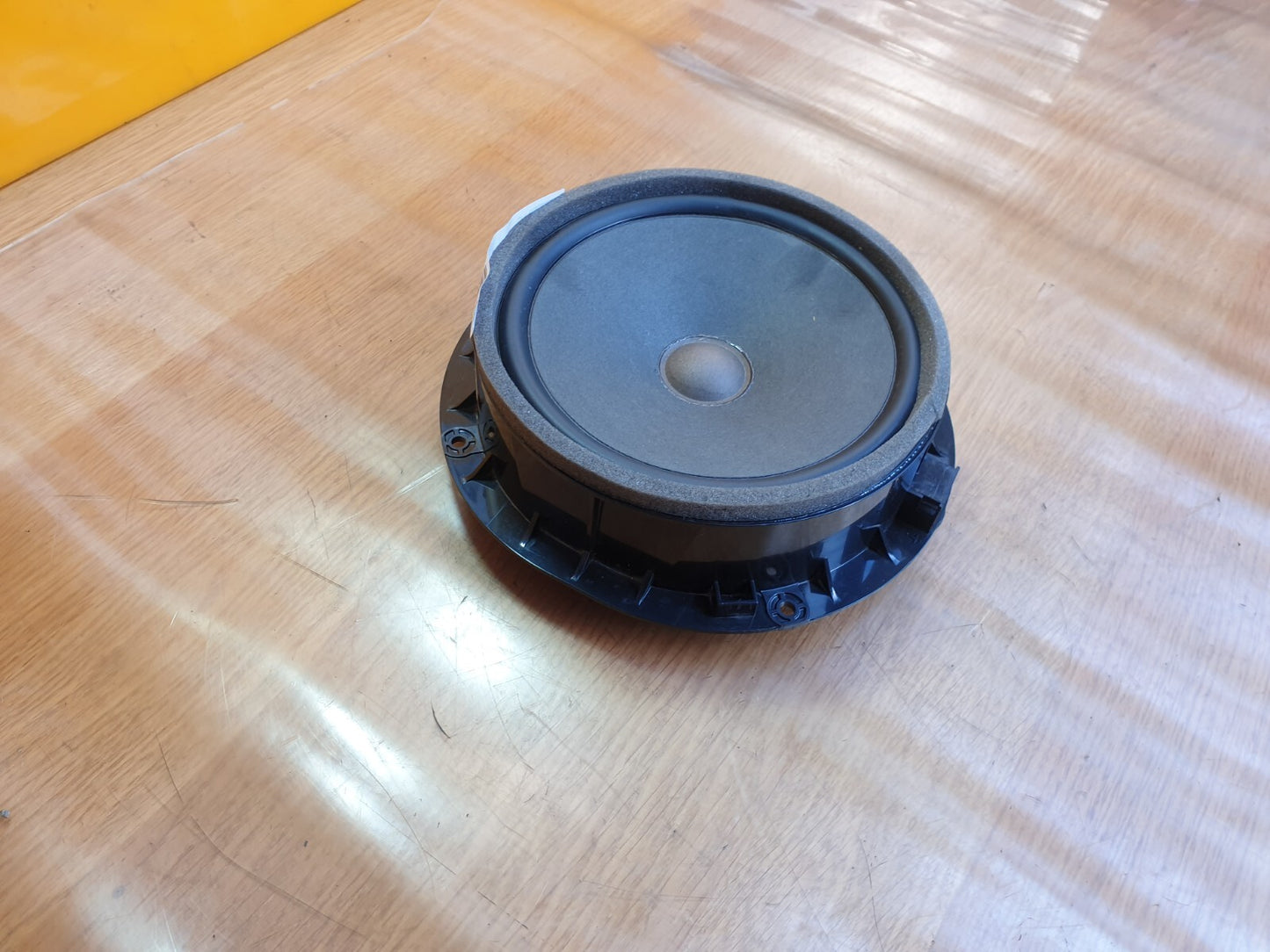 ✅2019 AUDI Q5 FY 2.0D FRONT DOOR SPEAKER 80A035415 + WARANTY A168 - Image 2