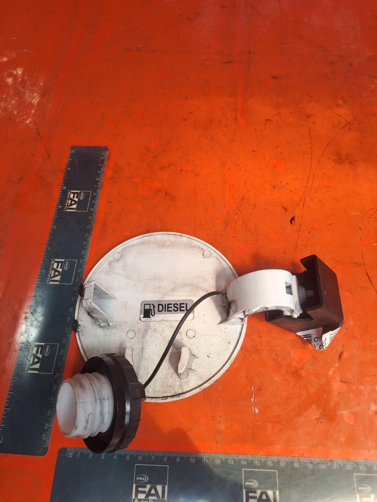 ✅Ssangyong Korando S 2013 2.0 Diesel FUEL FILLER COVER CAP 71610-34001 Warranty - Image 7