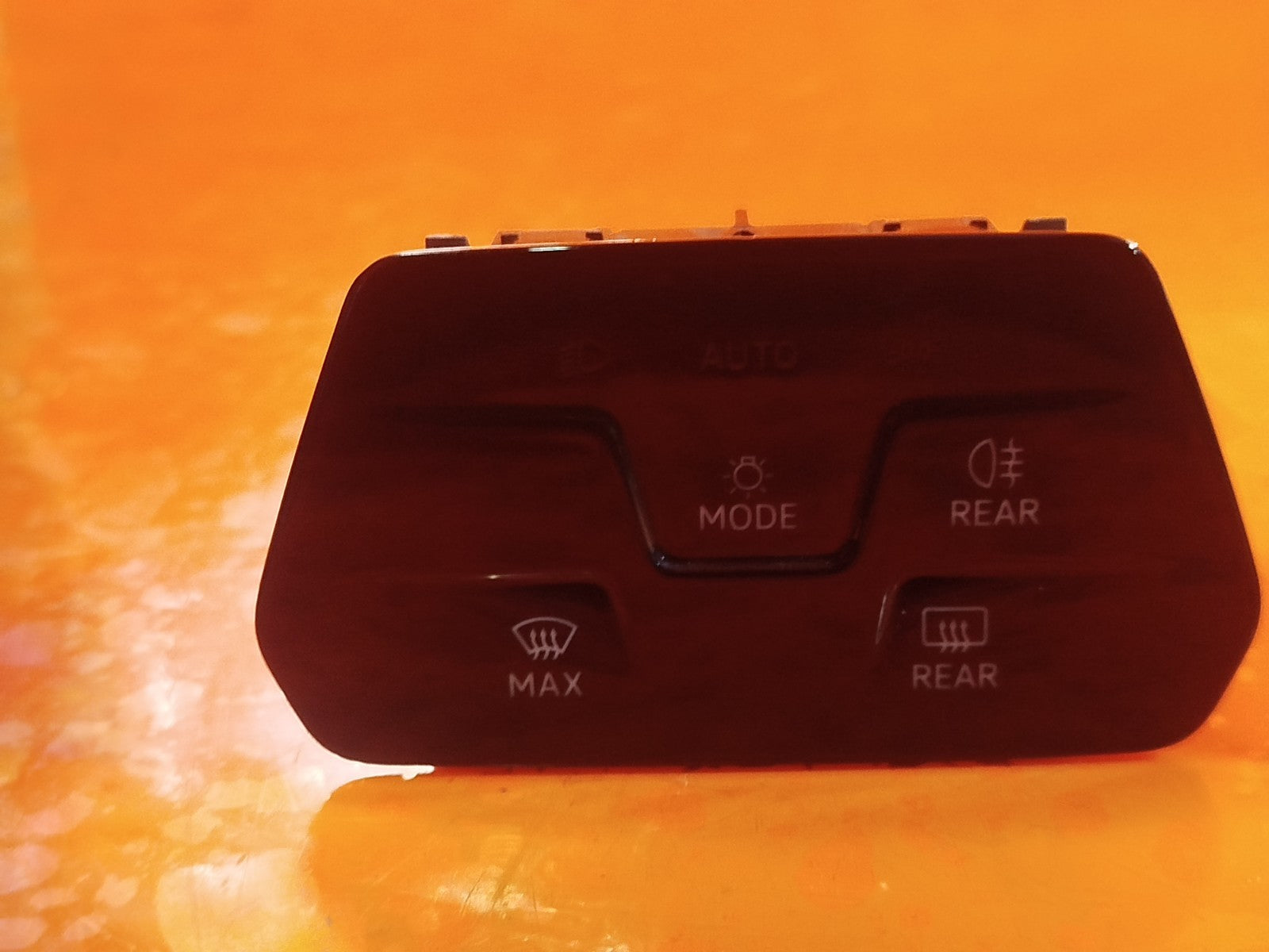 ✅VW GOLF R-LINE MK8 2020 HAZARD WARNING LIGHT SWITCH & HEADLIGHT SWITCH A346 - Image 6