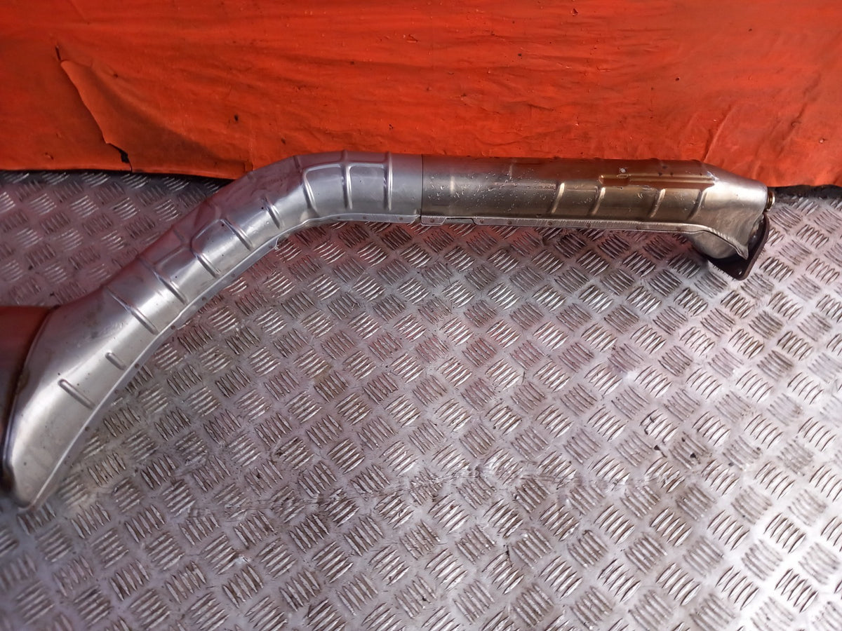 2025 Land Rover Defender L663 Catalytic Converter R8B2-5L219-AB Warranty A396 - Image 9