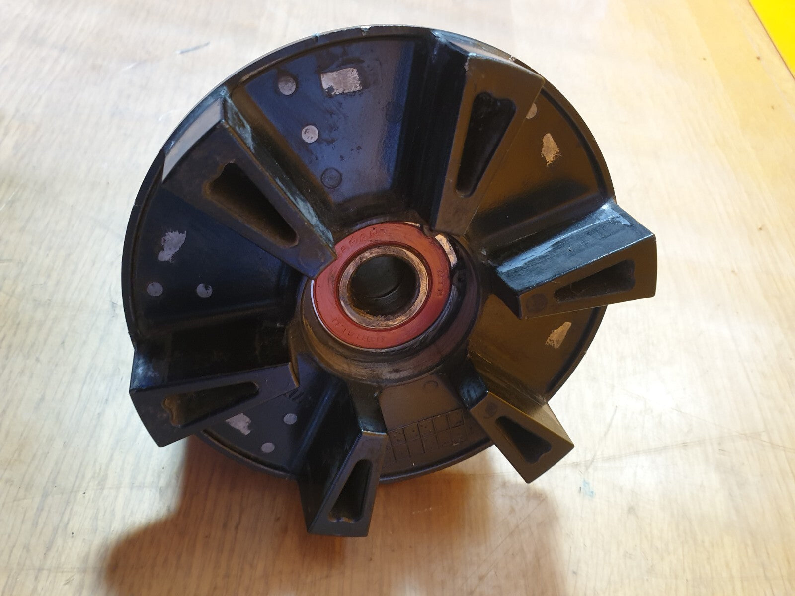YAMAHA XVS 1300 C 1.3 PETROL 2015 SPROCKET AND WHEEL HUB Warranty A031 - Image 4