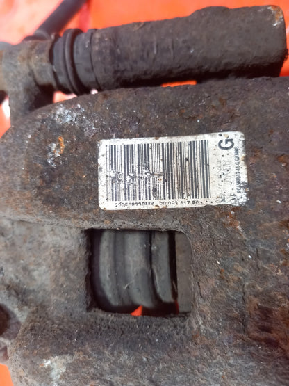Vauxhall Vivaro 2900 1.5 Diesel 2020 Rear Left Brake Caliper 9805341780 A380 - Image 4
