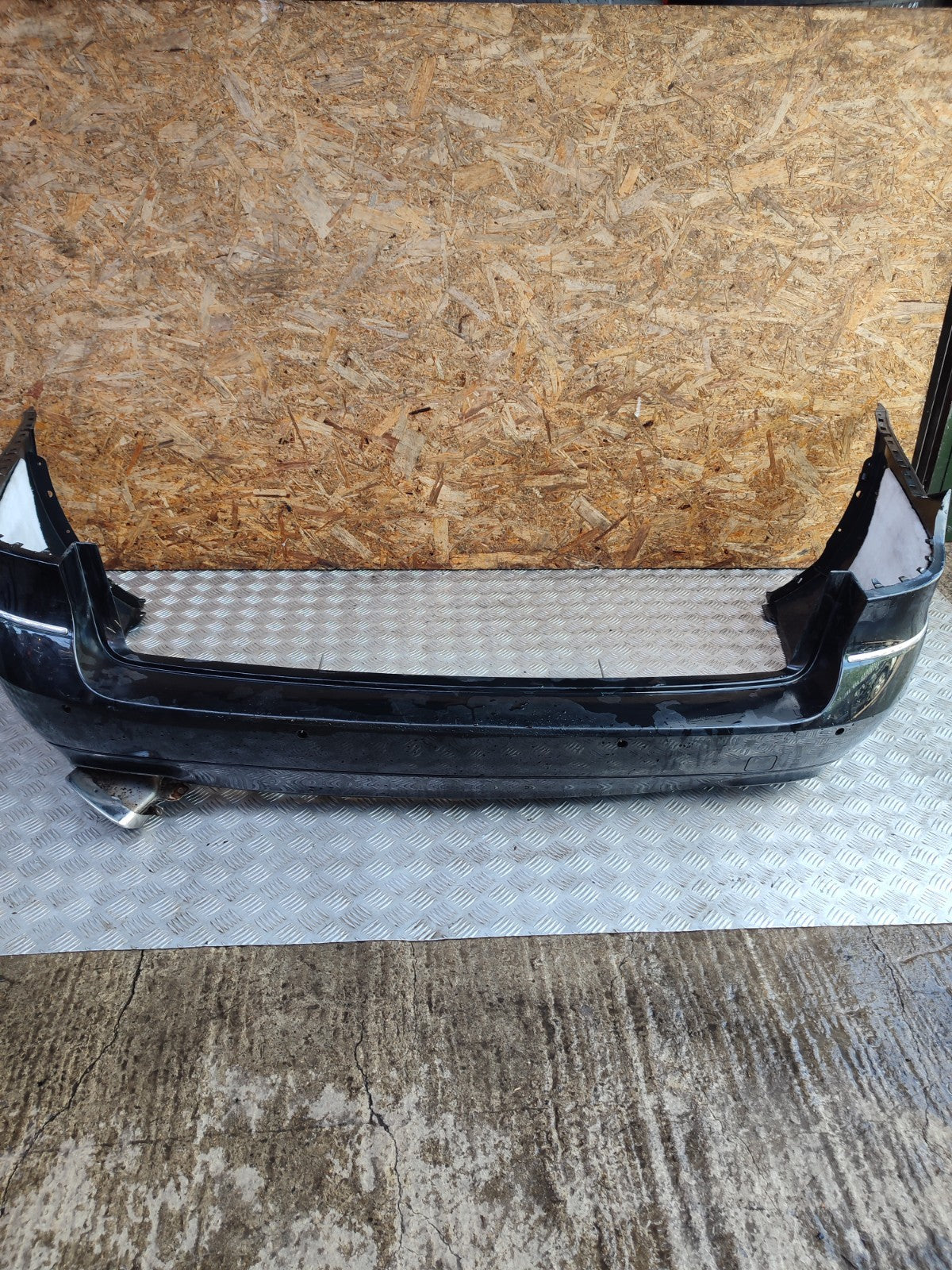 ✅MERCEDES E300 W212 2.1 DIESEL 2013 REAR BUMPER BARE BLACK Warranty A271 - Image 3