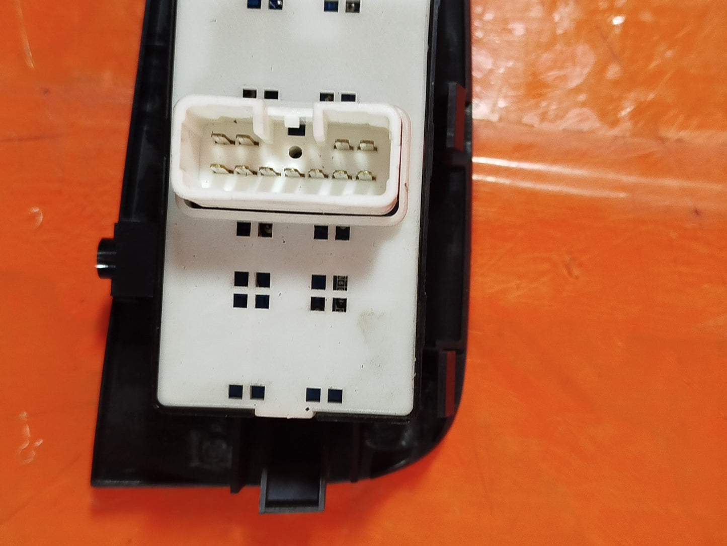 ✅2010 HYUNDAI I800 WINDOW SWITCH FRONT RIGHT + WARRANTY A325 - Image 12