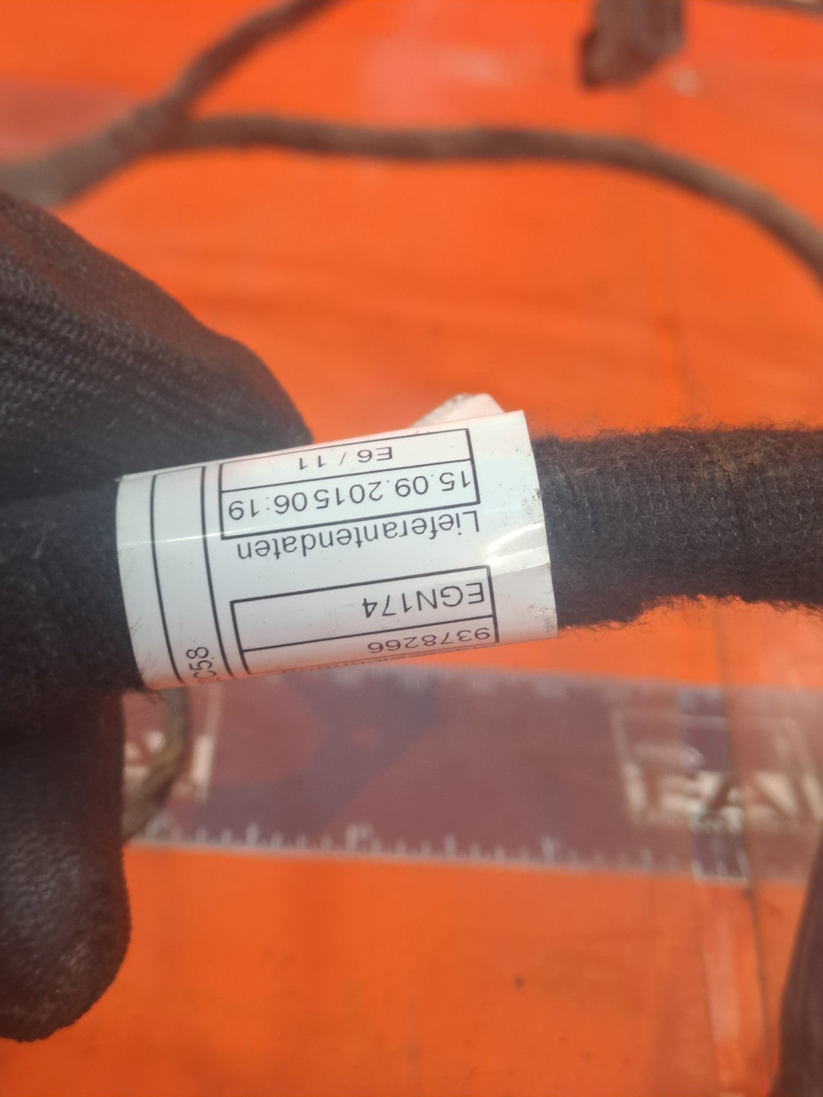 ebay-src:https://i.ebayimg.com/00/s/mtywmfgxmjaw/z/pi4aaeswqirpilaw/$_57.jpg