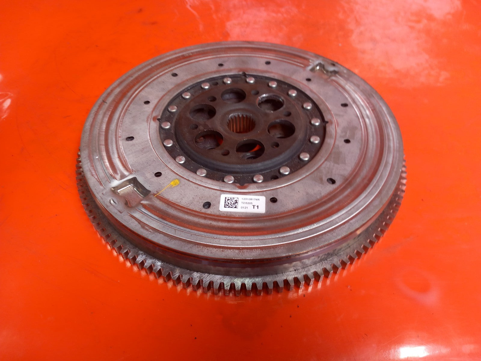Renault Captur 1.6 Petrol 2023 Auto Flywheel 123108176R Warranty A392 - Image 9