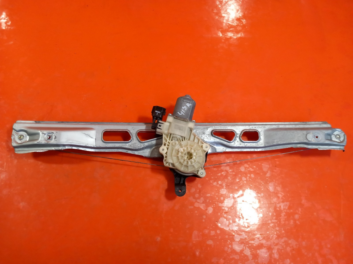 ebay-src:https://i.ebayimg.com/00/s/mtiwmfgxnjaw/z/wwyaaeswz~lqzibh/$_57.png