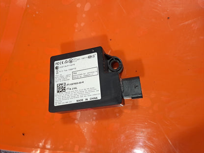 ✅2018-2025 TESLA MODEL 3 REAR BUMPER BODY CONTROL MODULE 1097855-00-H + WARRANTY - Image 1