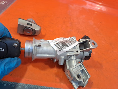 ✅FORD FOCUS 1.5 DIESEL 2018 IGNITION BARREL KEY AND DOOR LOCK Warranty A242 - Image 8