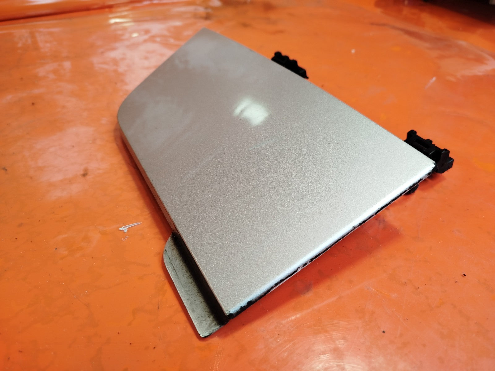 ✅Ford Transit Custom 2.0 Diesel 2021 Fuel Flap Cover Silver Warranty A370 - Image 6