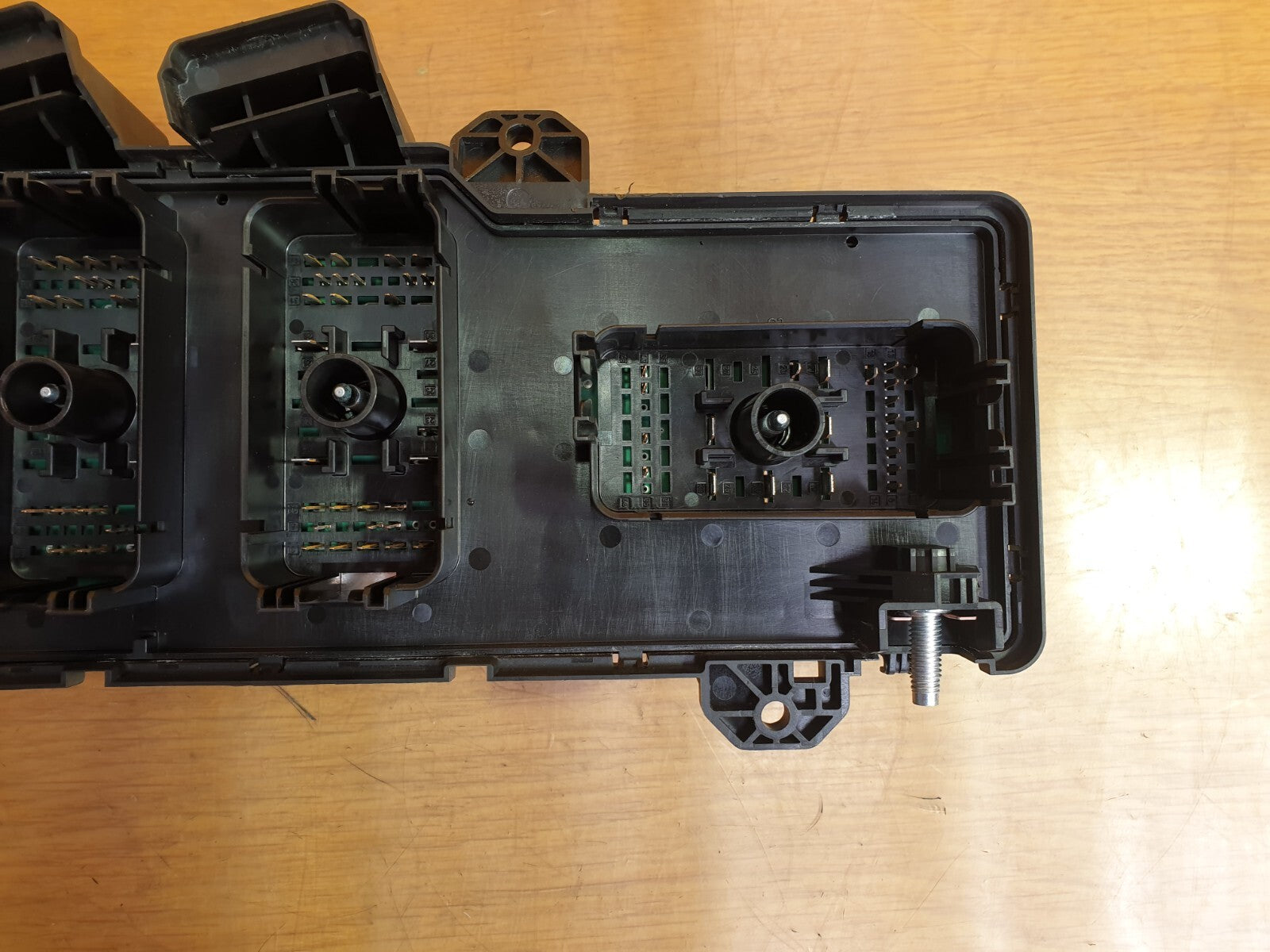✅2022 RANGE ROVER EVOQUE L551 1.5 PETROL HYBRID FUSE BOX M8D214A073AA + WARRANTY - Image 10