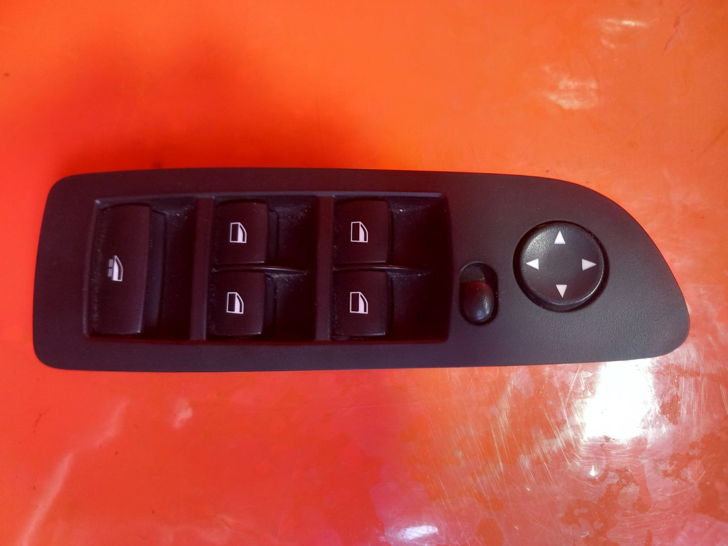 2013 BMW 1 Series E88 Right Driver Window Control Switch 9217317 Warranty A348 - Image 5