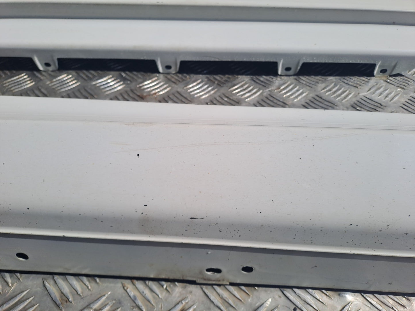 ✅BMW F21 118I M 1.6 PETROL 2015 SIDE SILL SKIRTS PAIR WHITE Warranty A298 - Image 10