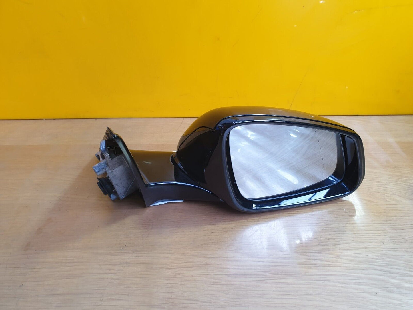 2023 BMW 1 SERIES F40 SPORT 1.5D RIGHT DRIVER SIDE DOOR WING MIRROR BLACK A119