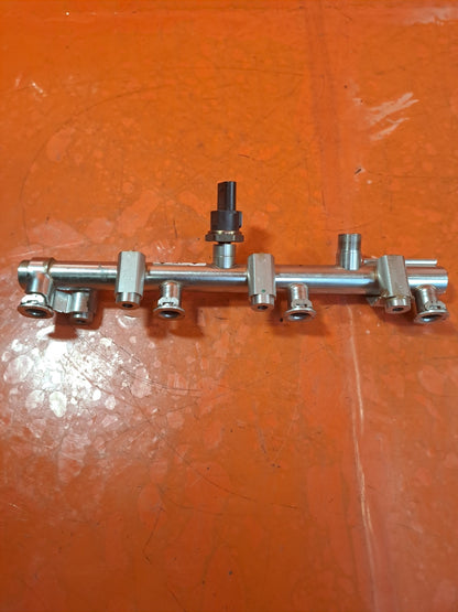 ✅MERCEDES CLA 180 AMG LINE 1.3 PETROL 2021 282.914 FUEL INJECTOR RAIL Warranty - Image 11