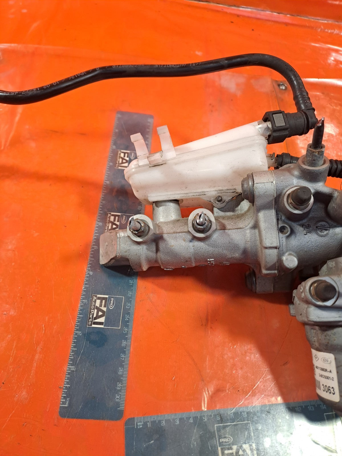 ✅2015 RENAULT ZOE DYNAMIQUE BRAKE MASTER CYLINDER 460113063R + WARRANTYA317 - Image 4